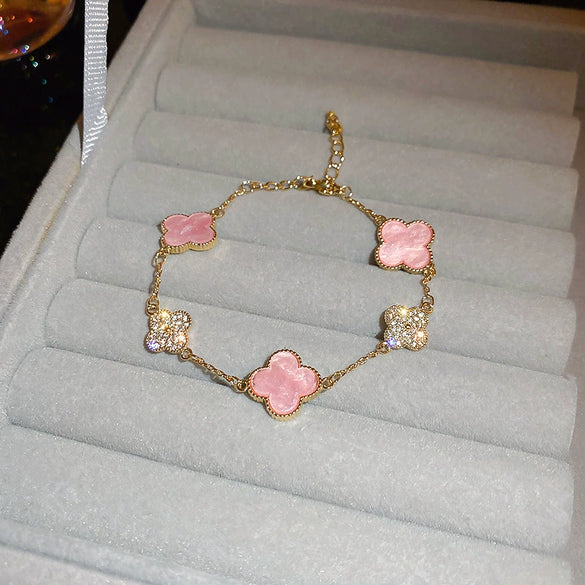 Wholesale Women Copper Light Luxury Flower Diamond Striped Electroplating Bracelet