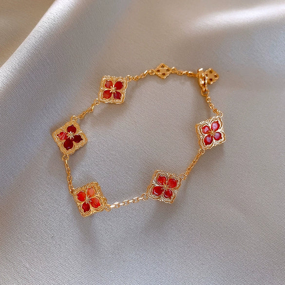 Wholesale Women Copper Light Luxury Flower Diamond Striped Electroplating Bracelet