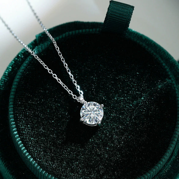 Wholesale Women Fashion Classic Silver 925 Sterling Silver Pendant With Moissanite And Geometric Design Jewelry