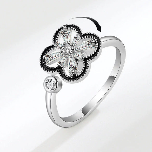 Wholesale Women Fashion Four Leaf Clover Rotatable Ring Copper Electroplated