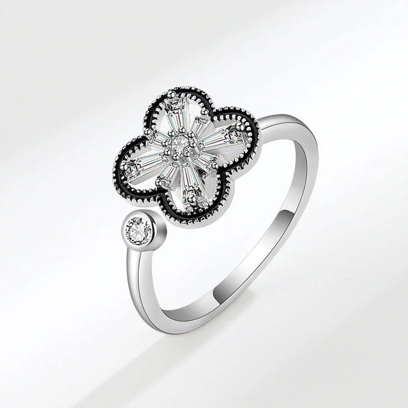 Wholesale Women Fashion Four Leaf Clover Rotatable Ring Copper Electroplated