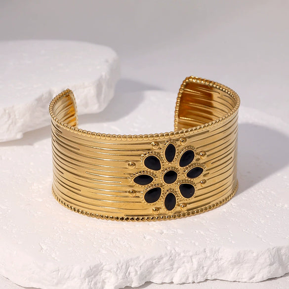Wholesale Women Simple Geometric Gold Plated Stainless Steel Bracelet