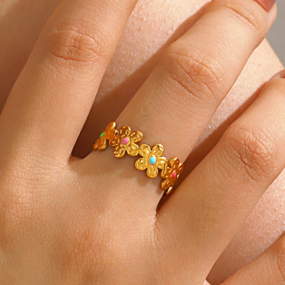 Wholesale Women Stainless Steel Flower Ring With Electroplating And Hiphop Style