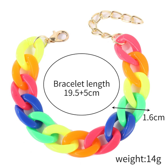 Wholesale Women's Acrylic Heartshaped Beaded Bracelet With Geometric And Floral Patterns And Polishing Treatment