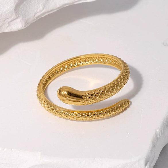 Wholesale Women's Adjustable Snakeshaped 18K Goldplated Titanium Steel Split Ring With Animal Pattern