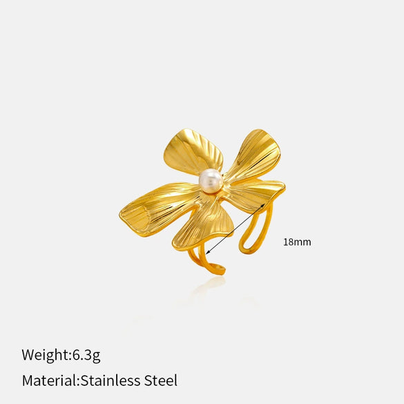 Wholesale Women's Adjustable Stainless Steel Flowershaped Polished Plated Gold Ring Accessories
