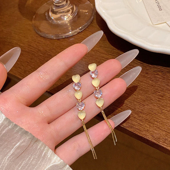 Wholesale Women's Alloy And 925 Silver Heart Shape Electroplated Pearl Love Earrings