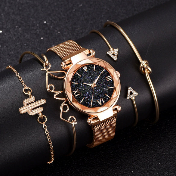 Wholesale Women's Alloy And Stainless Steel Leisure Style Round Dial Quartz Watch And Bracelet Suit
