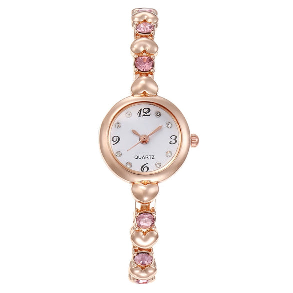 Wholesale Women's Alloy Bracelet Watch Fashion Simple Round Dial