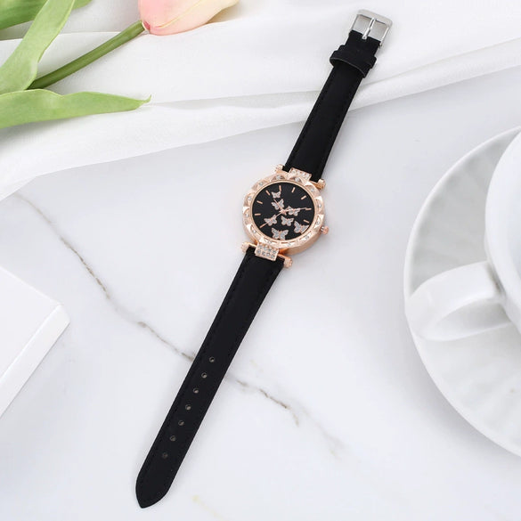 Wholesale Women's Alloy Case Imitation Leather Strap Round Dial Leisure Watch