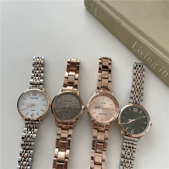 Wholesale Women's Alloy Case Quartz Watch With Steel Band And Ordinary Glass Mirror Leisure Style