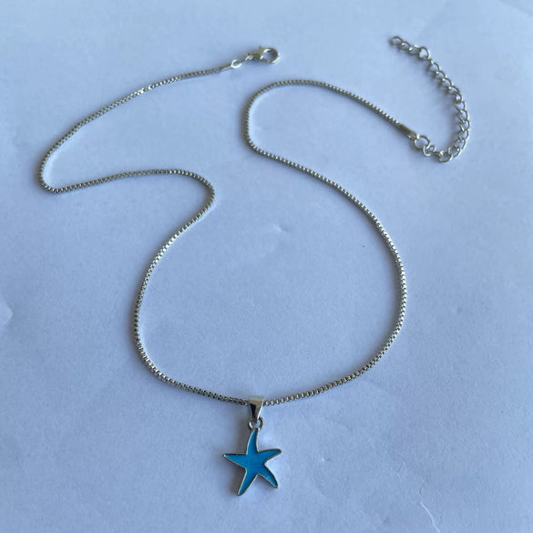 Wholesale Women's Alloy Clavicle Chain With Starfish Pendant And Electroplating Treatment Animal Style Jewelry