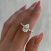 Wholesale Women's Alloy Dropshaped Zircon Ring With Electroplating Jewelry