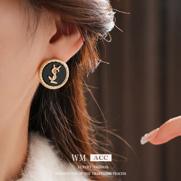 Wholesale Women's Alloy Earrings With Black Round Shape And Letter Pattern Electroplated Highend Style