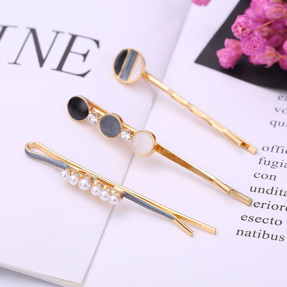 Wholesale Women's Alloy Electroplated Geometric Round Word Clip Set Hair Accessories