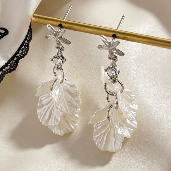 Wholesale Women's Alloy Electroplated Shell Pattern Starfish Petal Earrings With Zircon And Diamonds