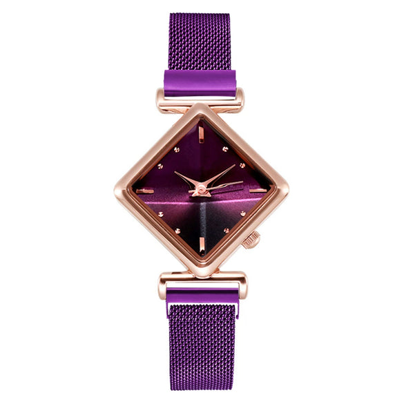 Wholesale Women's Alloy Fashion Watch Set With Round Dial And Textile Strap