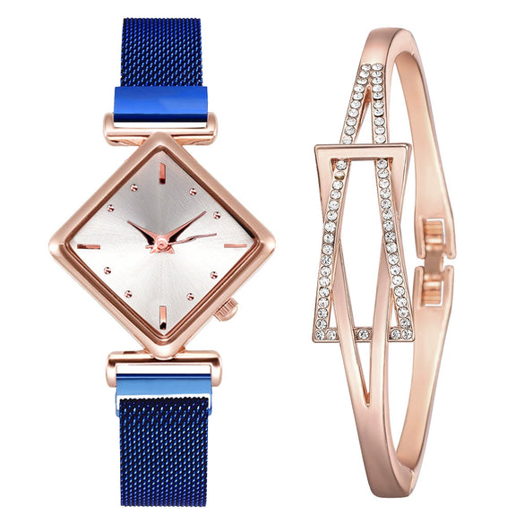 Wholesale Women's Alloy Fashion Watch Set With Round Dial And Textile Strap