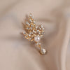 Wholesale Women's Alloy Flower Leaf Minimalist Electroplated Brooch Coat Accessories