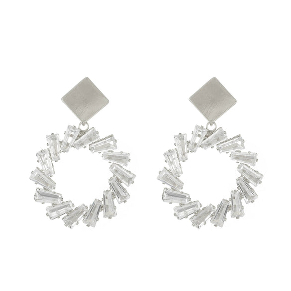 Wholesale Women's Alloy Geometric Electroplated Exaggerated Chain Tassel Rhinestone Earrings