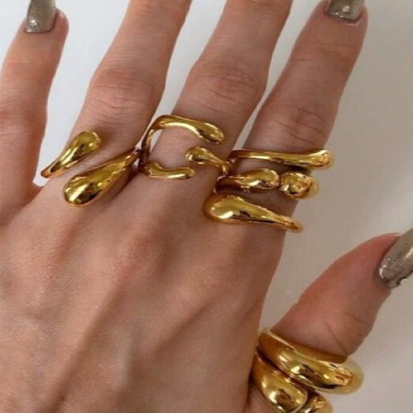 Wholesale Women's Alloy Geometric Exaggerated Electroplated Irregular Water Drop Ring Set