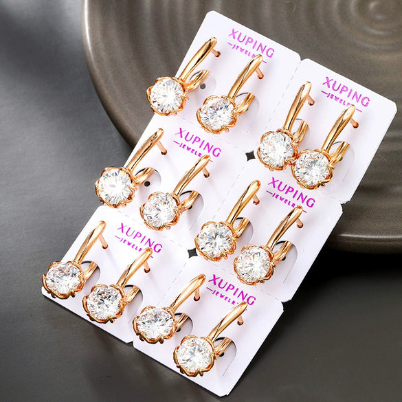 Wholesale Women's Alloy Geometric Inlaid Zircon Electroplated Elegant Ear Buckle Earrings
