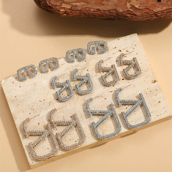 Wholesale Women's Alloy Geometric Letter V Inlaid Rhinestone Stud Earrings