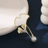 Wholesale Women's Alloy Ginkgo Flower Pearl Brooch With Electroplating Design