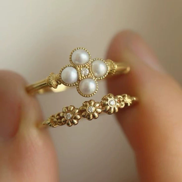 Wholesale Women's Alloy Gold Ring With Flower Pattern Electroplated Simple And Fashionable Creative Classic
