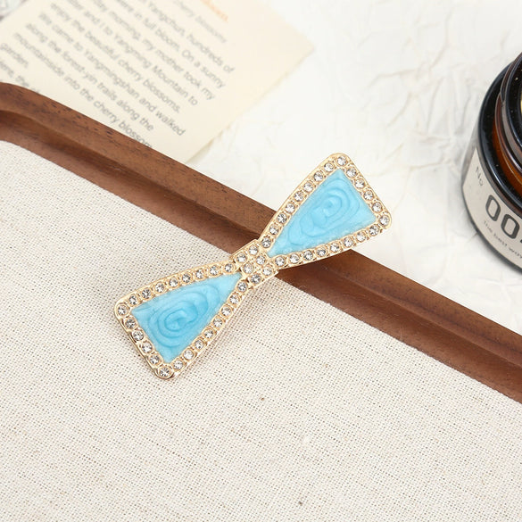 Wholesale Women's Alloy Hairpin Set With Diamonds In Bow Shape Simple And Fashionable