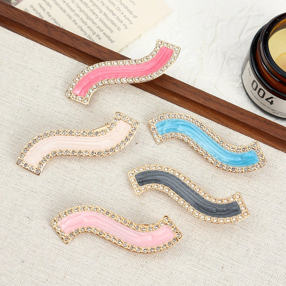 Wholesale Women's Alloy Hairpin Set With Diamonds In Bow Shape Simple And Fashionable