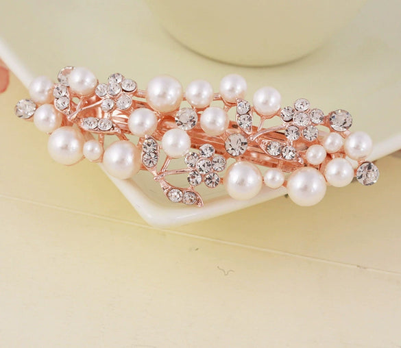 Wholesale Women's Alloy Hairpin With Butterfly Rhinestone And Pearl Design Nickelfree Plating And Diamond Treatment