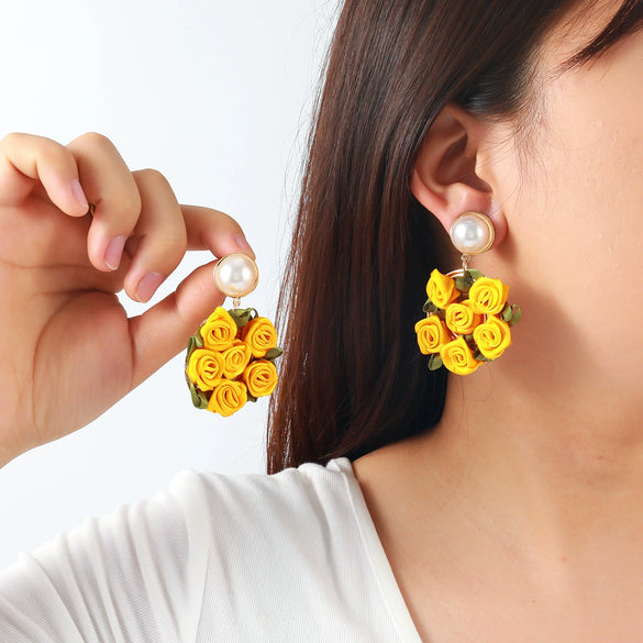 Wholesale Women's Alloy Hand Knitted Flower Shaped Earrings Light Luxury Style