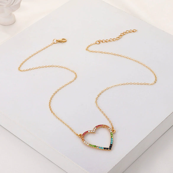 Wholesale Women's Alloy Heart Shape Pendant O Chain Necklace With Electroplating Treatment Korean Fashion Simple Love Style
