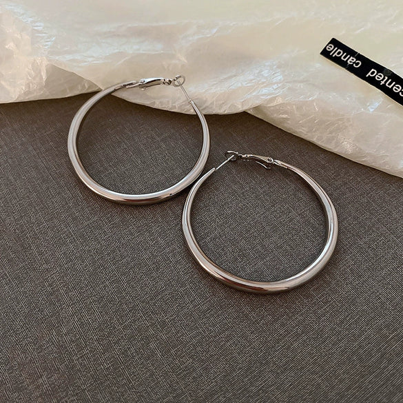 Wholesale Women's Alloy High Sense Geometric Electroplated Earrings
