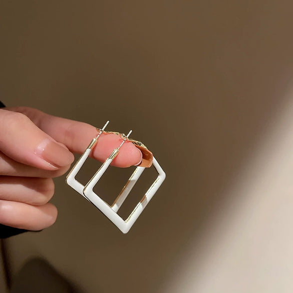 Wholesale Women's Alloy High Sense Geometric Electroplated Earrings