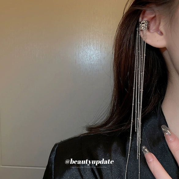 Wholesale Women's Alloy Irregular C Shaped Chain Tassel Ear Clip Earrings With Geometric Design And Electroplating Treatment