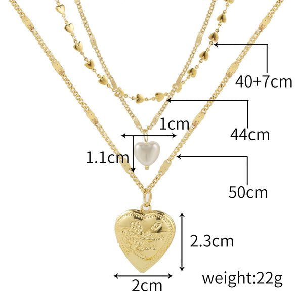 Wholesale Women's Alloy Love Shaped Necklace With Geometric Pattern And Electroplated Treatment Box Chain Style