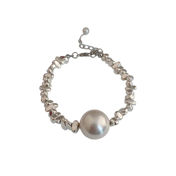 Wholesale Women's Alloy Pearl Geometric Irregular Chain Necklace With Electroplating Treatment