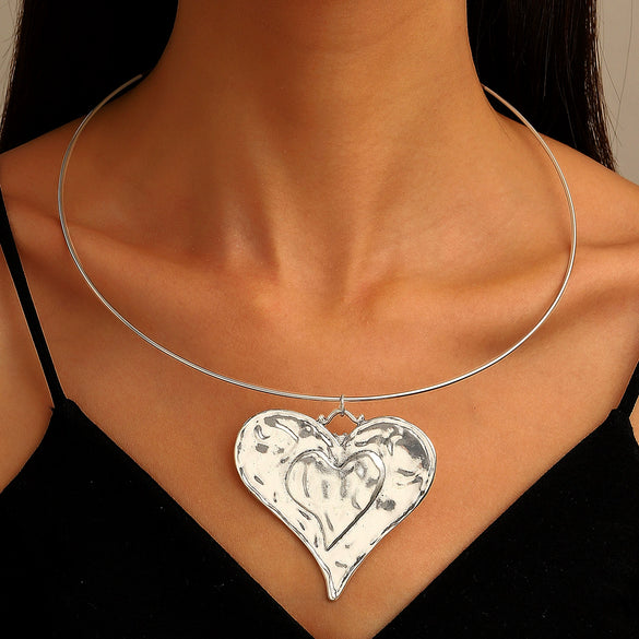 Wholesale Women's Alloy Pearl Necklace With Heart Shape And Electroplating Design