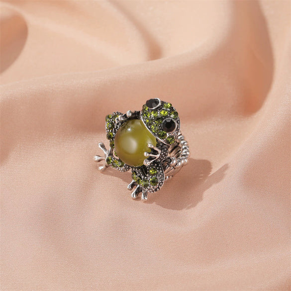 Wholesale Women's Alloy Pet Jewelry With Frog Pattern And Corn Chain Electroplated Earrings And Necklace
