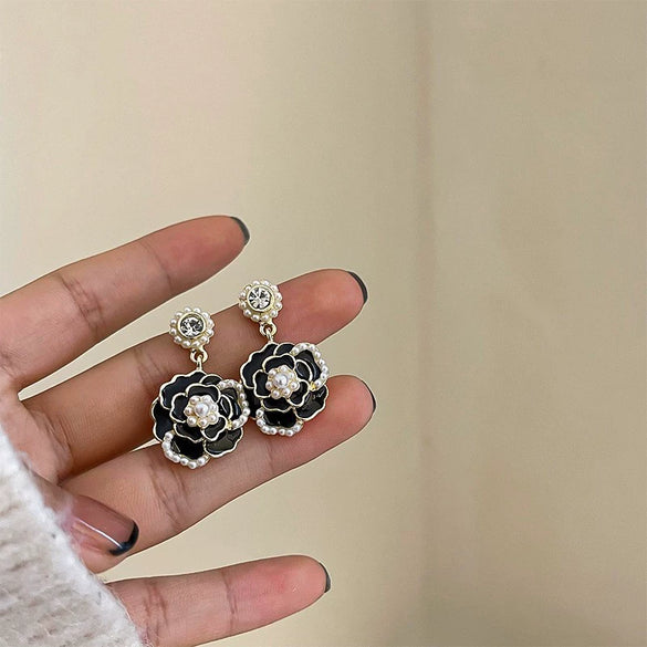 Wholesale Women's Alloy Silver Needle Geometric Earrings Set With Black Crystal High End Luxury Style