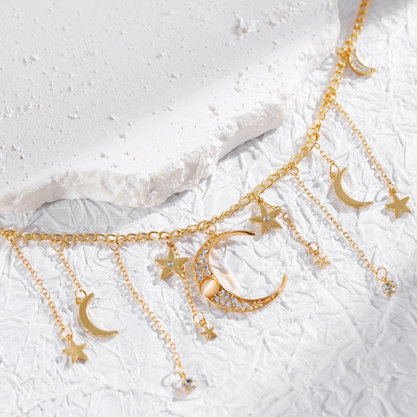 Wholesale Women's Alloy Star Moon Pendant Necklace With Electroplating And Regular Chain In Casual And Minimalist Style
