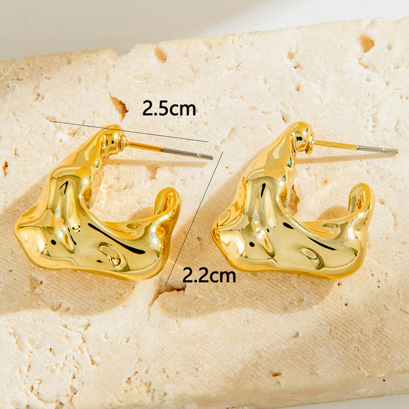 Wholesale Women's Alloy Water Drop C Shaped Geometric Earrings With Electroplating Treatment