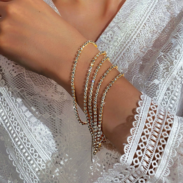 Wholesale Women's Alloy Zircon Bracelet With Geometric Pattern And Electroplating Treatment Light Luxury And Simple Design