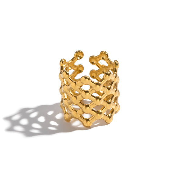 Wholesale Women's Ancient Style Geometric Stainless Steel Ring With Pvd Furnace Vacuum Real Gold Plating