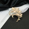 Wholesale Women's And Unisex Zinc Alloy Leaf Shape Cat's Eye Stone Inlay Brooch Simple Style