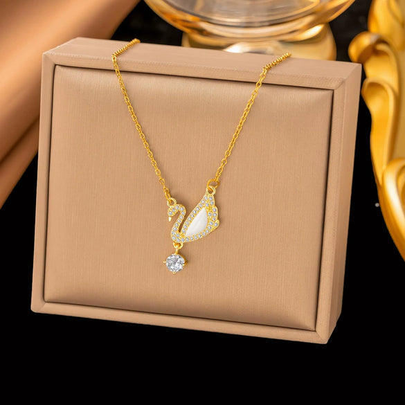 Wholesale Women's Animal Zodiac Pattern Copper Zircon Vacuum Plated In The Furnace Flash O Chain Necklace