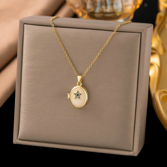 Wholesale Women's Artistic Retro Light Luxury Geometric Heart Star Shaped 18K Real Gold Plated Copper Pendant Flash O Chain Necklace