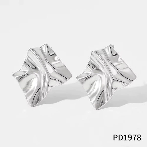 Wholesale Women's Asymmetrical Geometric Pleated Stainless Steel Earrings With Pvd Furnace Vacuum Real Gold Plating